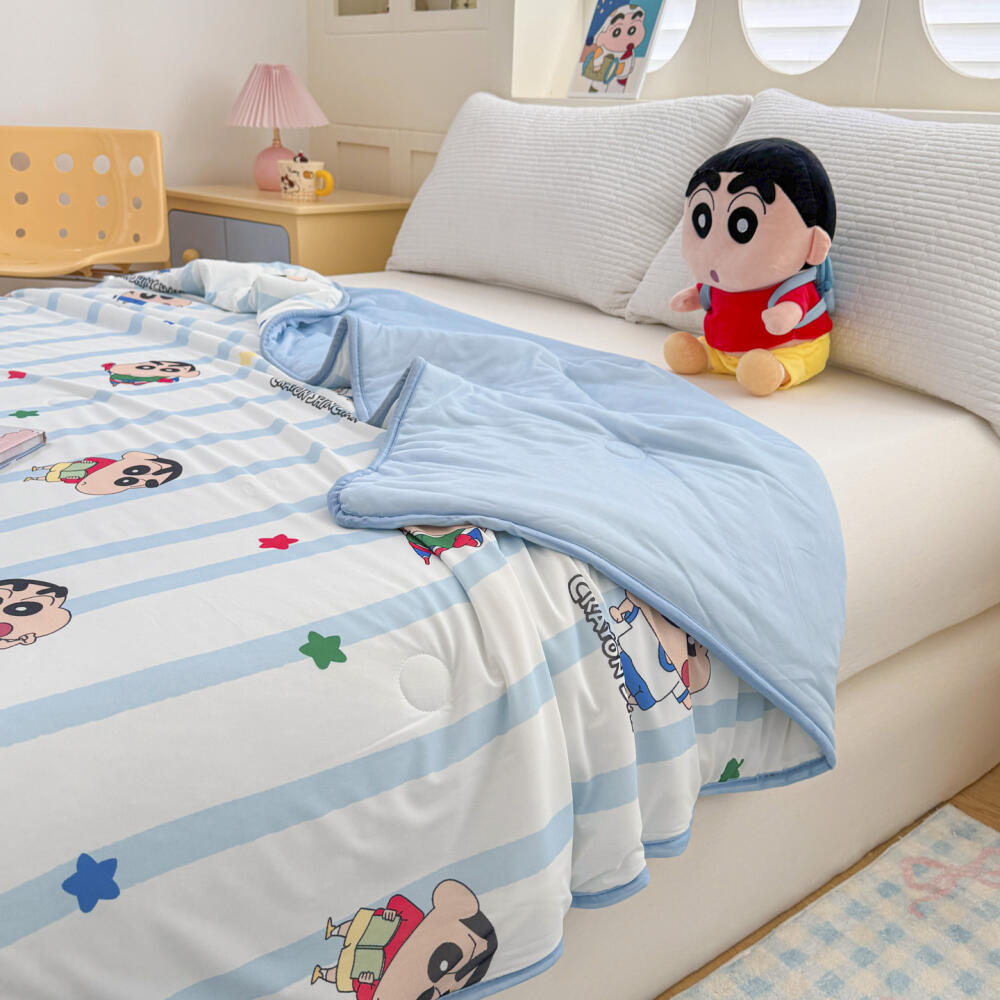 Kawaii Crayon Shin-Chan Summer - مراجعة Fire Blanket Kitchen وسعره